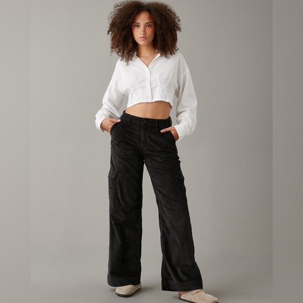 American Eagle black corduroy pants size 0 wide leg